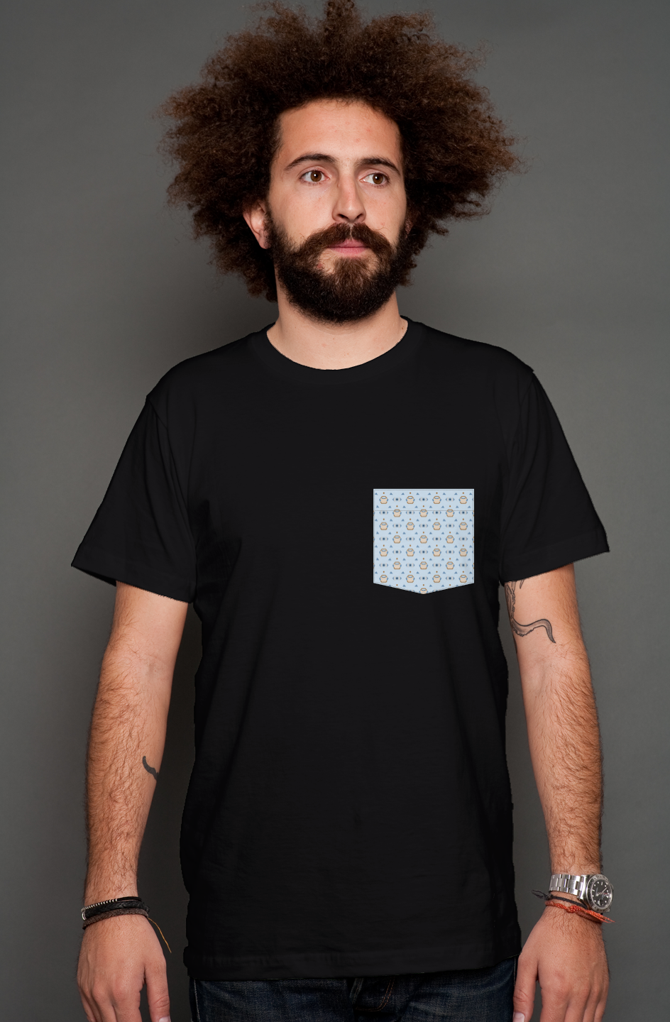 Essentials Pocket Tee Shell Yeah